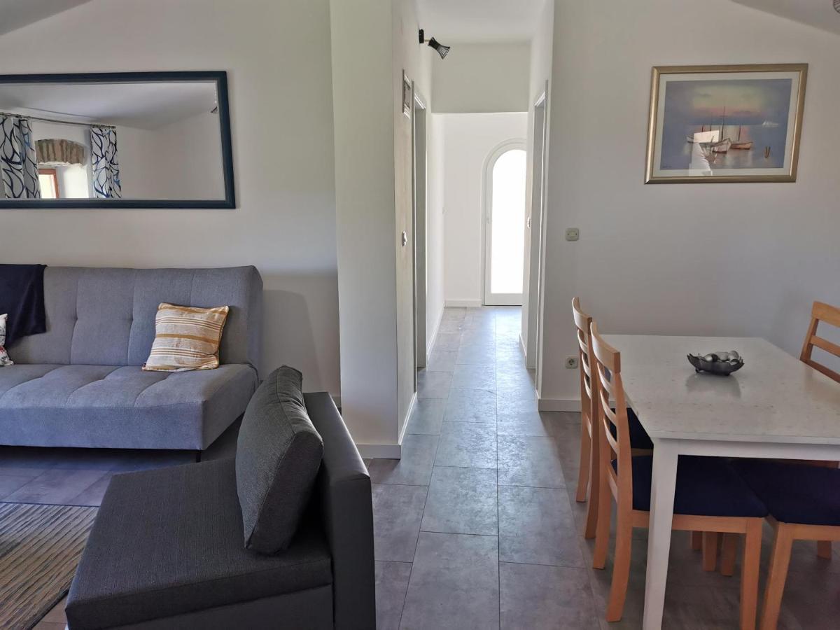 Apartments Bertetic Kanfanar Eksteriør bilde